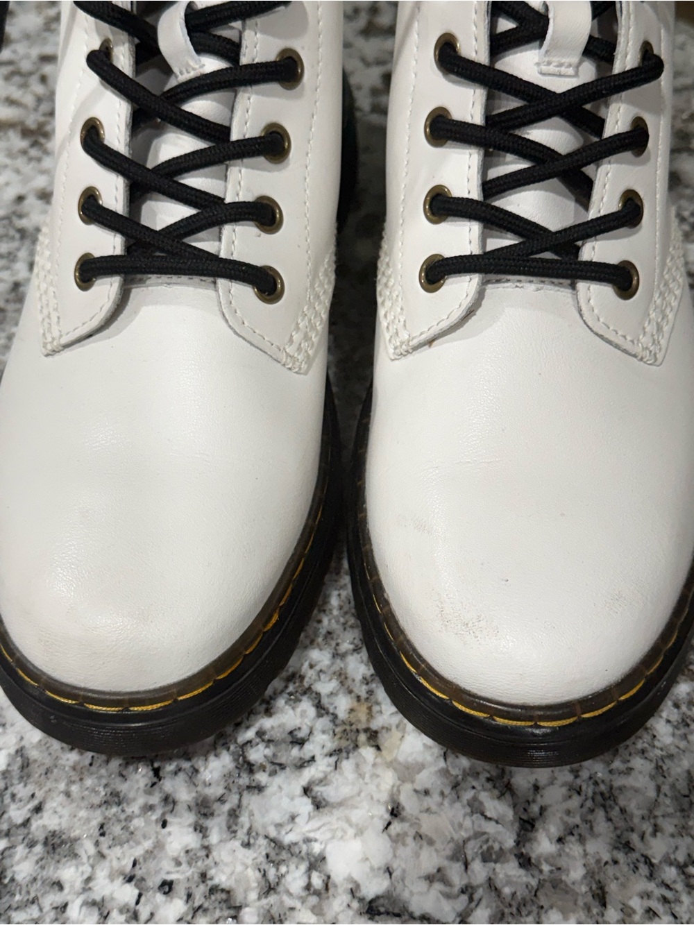 White - Picture 3 of 6